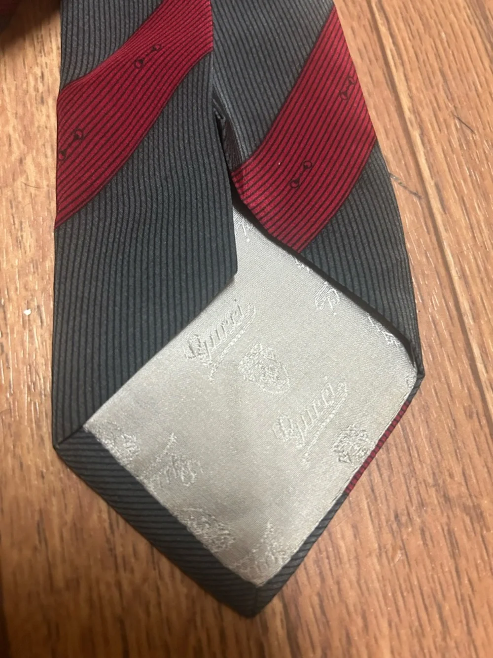 Gucci Red and Charcoal Diagonal Stripe Silk Tie